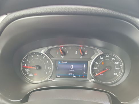 Used 2024 GMC Terrain SLE w/ Driver Convenience Package FWD image 30