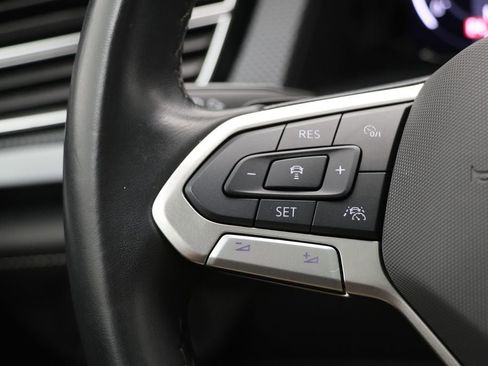 Used 2024 Volkswagen Atlas Cross Sport SEL Premium R-Line image 22