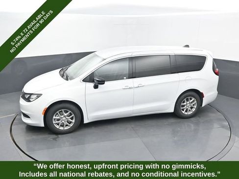 New 2026 Chrysler Voyager LX image 47