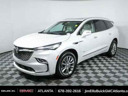 Used 2024 Buick Enclave Avenir w/ Avenir Technology Package FWD image 27