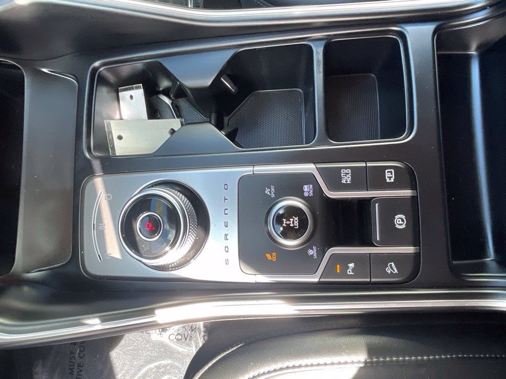 Used 2023 Kia Sorento EX AWD/4WD image 19