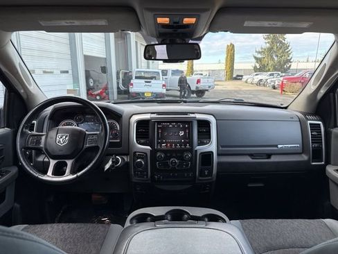Used 2018 RAM 1500 Big Horn AWD/4WD image 25