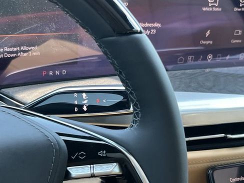 New 2025 Cadillac Escalade IQ Luxury 2 image 14