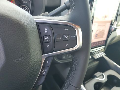 New 2026 RAM 3500 Big Horn AWD/4WD image 15