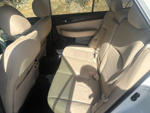 Used 2015 Subaru Outback 2.5i Limited w/ Protection Package #1 AWD/4WD image 13