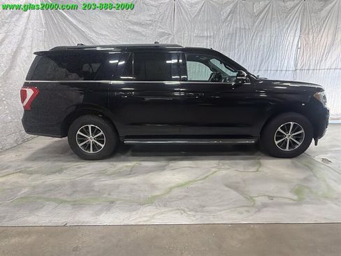 Used 2018 Ford Expedition Max XLT w/ Equipment Group 202A AWD/4WD image 14