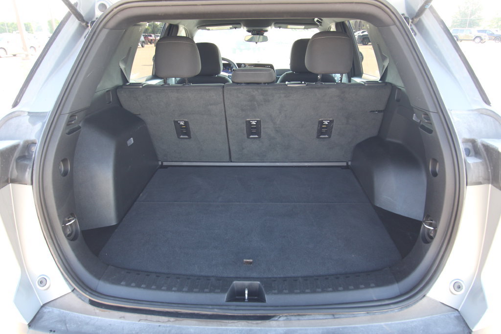 Used 2026 Chevrolet Equinox LT AWD/4WD image 13