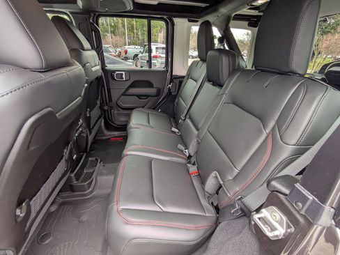 New 2026 Jeep Wrangler Rubicon image 23