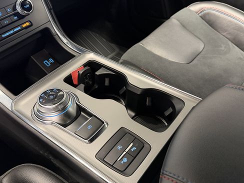 Used 2024 Ford Edge ST w/ Equipment Group 401A image 14