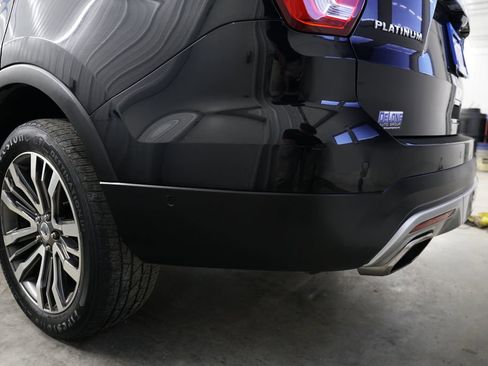 Used 2017 Ford Explorer Platinum AWD/4WD image 11