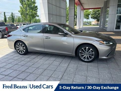 Used 2020 Lexus ES 350 w/ Premium Package FWD image 5