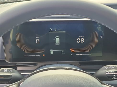 New 2026 Kia Carnival EX image 36