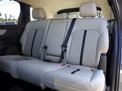 New 2026 MAZDA CX-70 3.3 Turbo w/ Preferred Package image 9