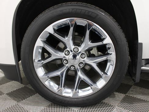 Used 2016 Cadillac Escalade Luxury AWD/4WD image 37