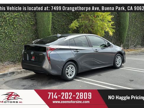 Used 2016 Toyota Prius Two FWD image 7