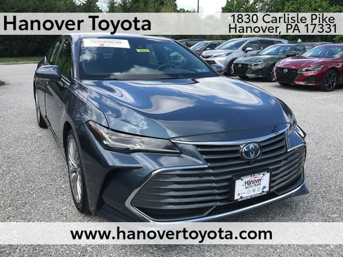 Used 2021 Toyota Avalon Limited w/ Advanced Safety Package FWD image 1