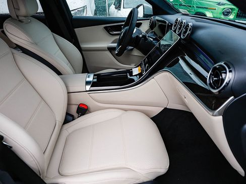 New 2026 Mercedes-Benz GLC 300 GLC 300 image 17