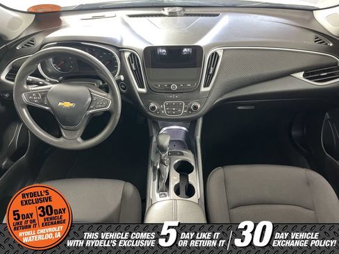 Used 2024 Chevrolet Malibu LT FWD image 20