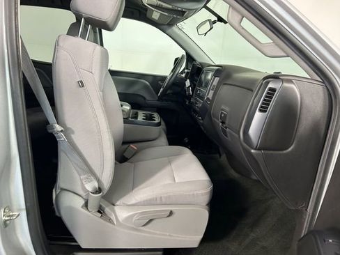 Used 2016 Chevrolet Silverado 1500 Custom w/ Custom Convenience Package image 27