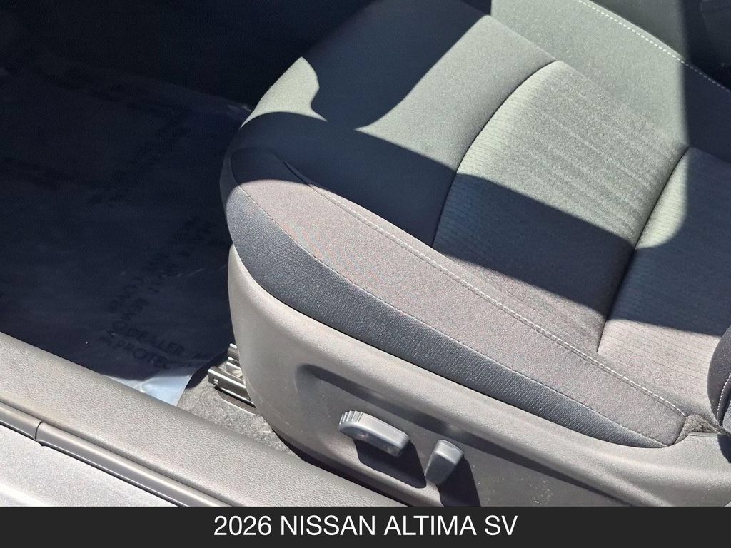 New 2026 Nissan Altima 2.5 SV FWD image 15