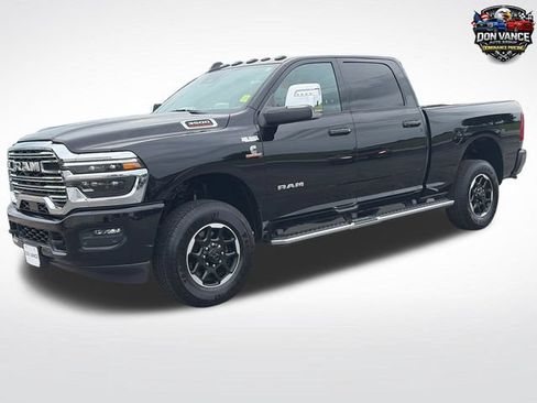 Used 2026 RAM 3500 Laramie AWD/4WD image 2