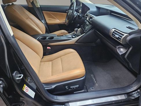 Used 2014 Lexus IS 250 w/ Navigation Package RWD image 15