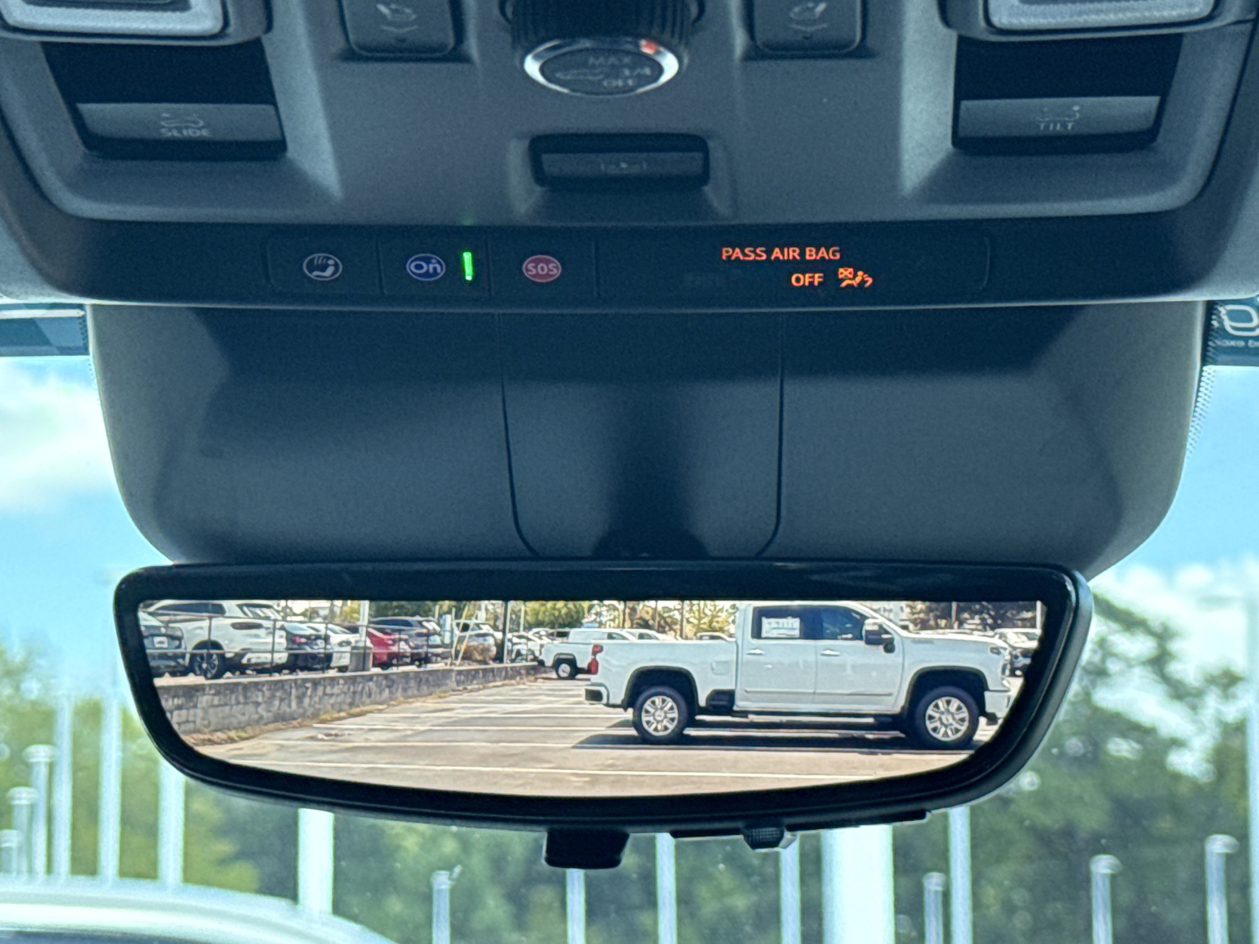 Used 2023 Cadillac Escalade Premium Luxury AWD/4WD image 27