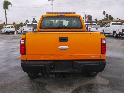 Used 2012 Ford F250 XL w/ Camper Pkg RWD image 8