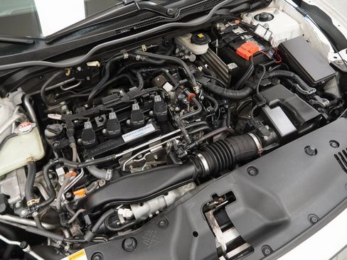 Used 2018 Honda Civic Touring image 51