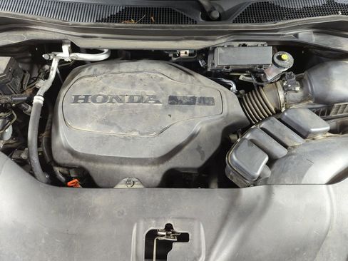 Certified 2020 Honda Ridgeline Black Edition image 18