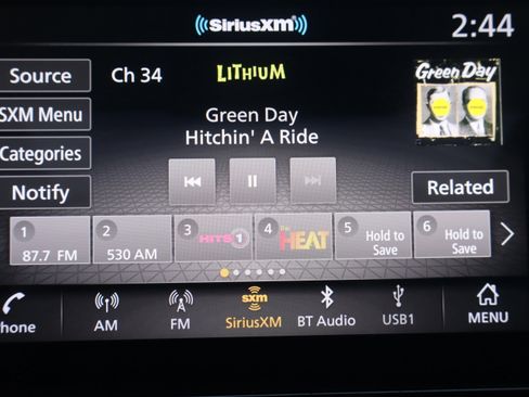 Used 2024 Nissan Armada SL w/ Captain's Chairs Package image 20