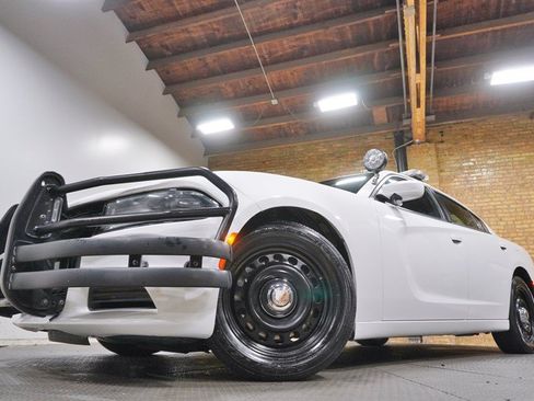 Used 2021 Dodge Charger Police w/ Convenience Group I AWD/4WD image 3