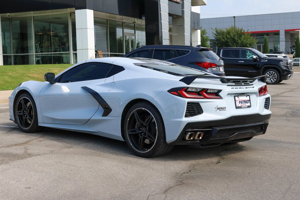 Used 2024 Chevrolet Corvette Stingray Premium Cpe w/ Z51 Performance Package RWD image 5