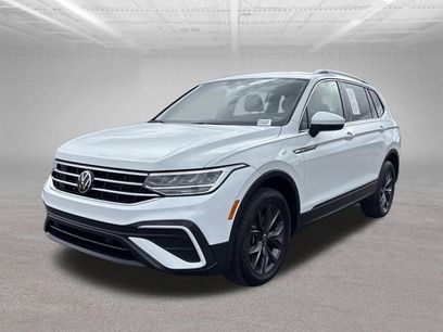 Used 2024 Volkswagen Tiguan SE