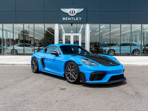 Used 2025 Porsche 718 Cayman GT4 RS RWD image 18