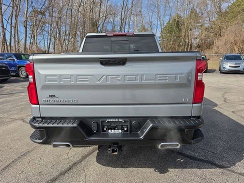 Used 2024 Chevrolet Silverado 1500 LT Trail Boss w/ Convenience Package II image 6