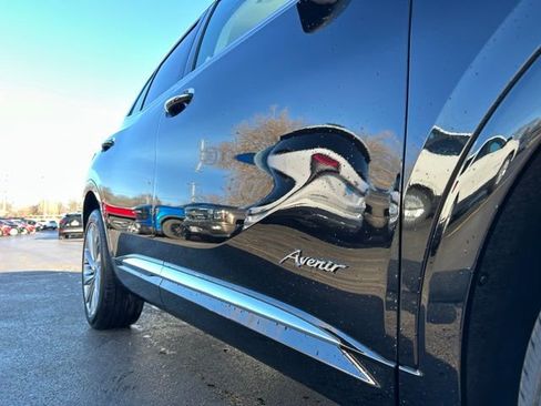 New 2026 Buick Envision Avenir image 19