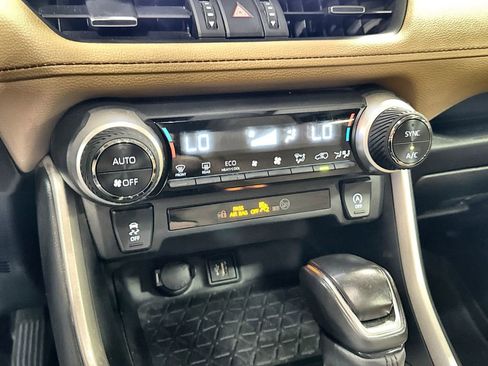 Used 2024 Toyota RAV4 XLE Premium FWD image 21
