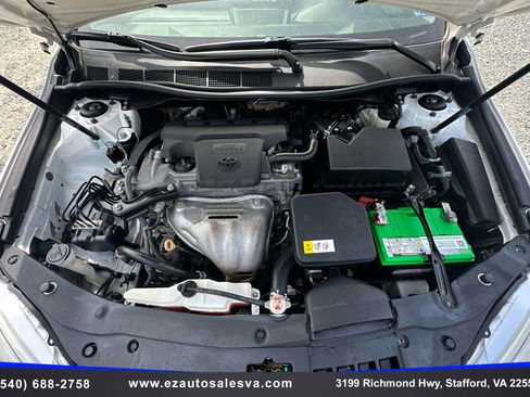 Used 2017 Toyota Camry LE FWD image 12