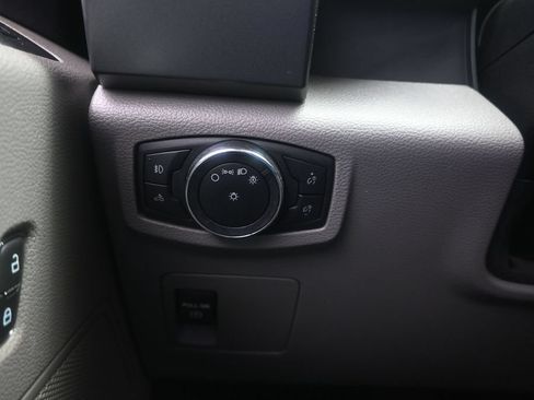 Used 2019 Ford F150 XLT RWD image 21