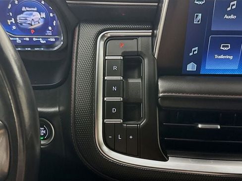 Used 2022 Chevrolet Tahoe RST w/ Sport Performance Package image 19