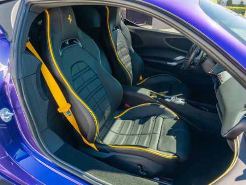 Used 2022 Ferrari SF90 Stradale image 12