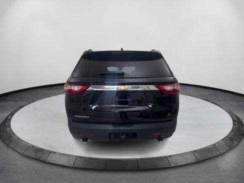 Used 2019 Chevrolet Traverse LT FWD image 6