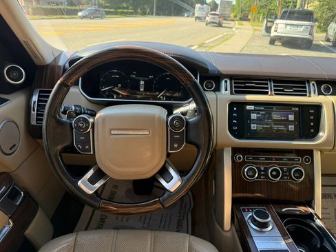 Used 2016 Land Rover Range Rover HSE AWD/4WD image 16