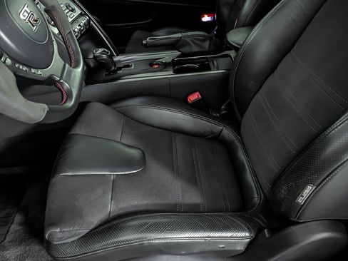 Used 2012 Nissan GT-R Premium AWD/4WD image 16
