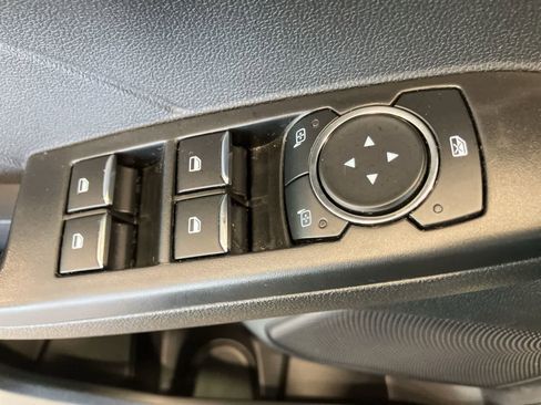 Used 2023 Ford Escape Active image 12