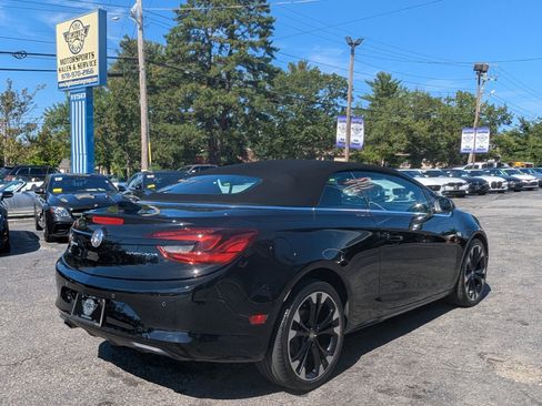 Used 2018 Buick Cascada Sport Touring w/ Dark Effects Package image 8