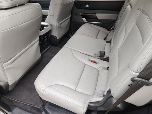 Used 2024 Toyota Sequoia Limited image 21