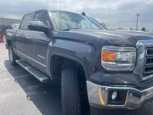 Used 2015 GMC Sierra 1500 SLT w/ SLT Crew Cab Value Package AWD/4WD image 2