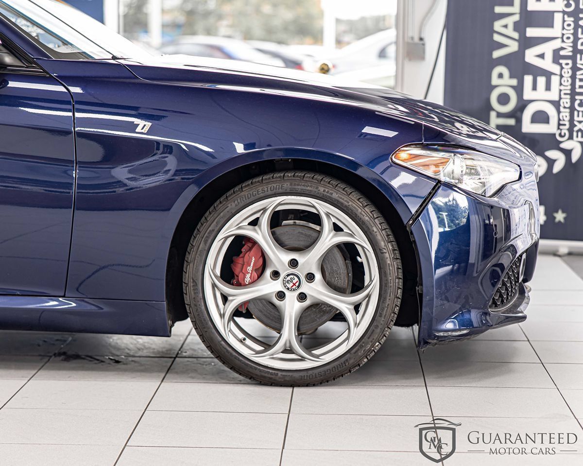 Used 2021 Alfa Romeo Giulia Ti Sport AWD/4WD image 11